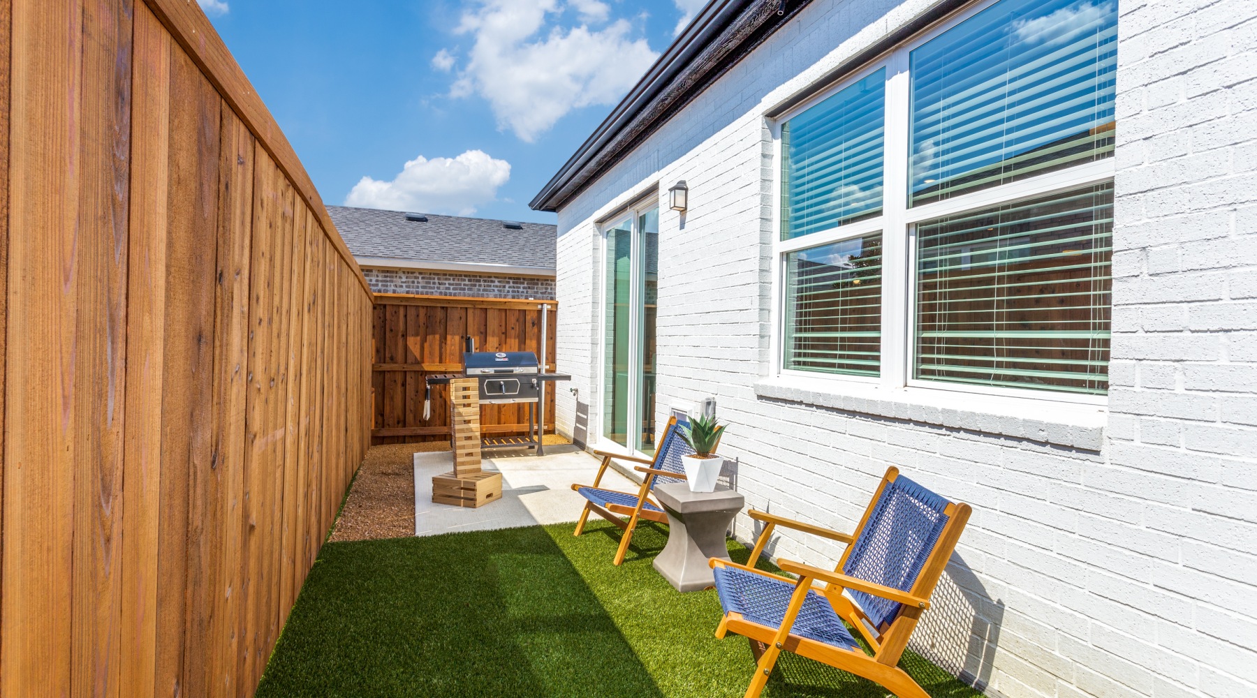 Call Cadia Grand Prairie your new home! Homes with Private Yards